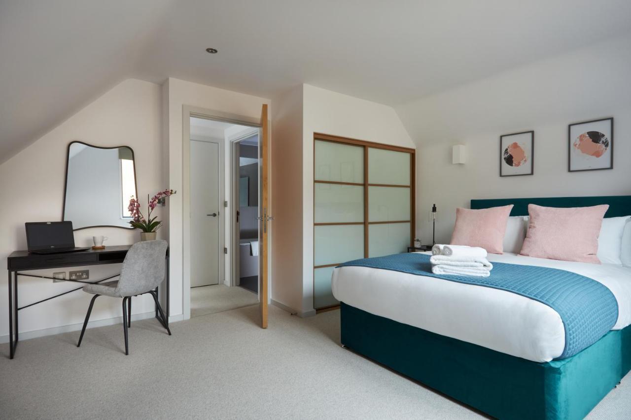 Hammersmith Mews By Viridian Apartments Londen Buitenkant foto